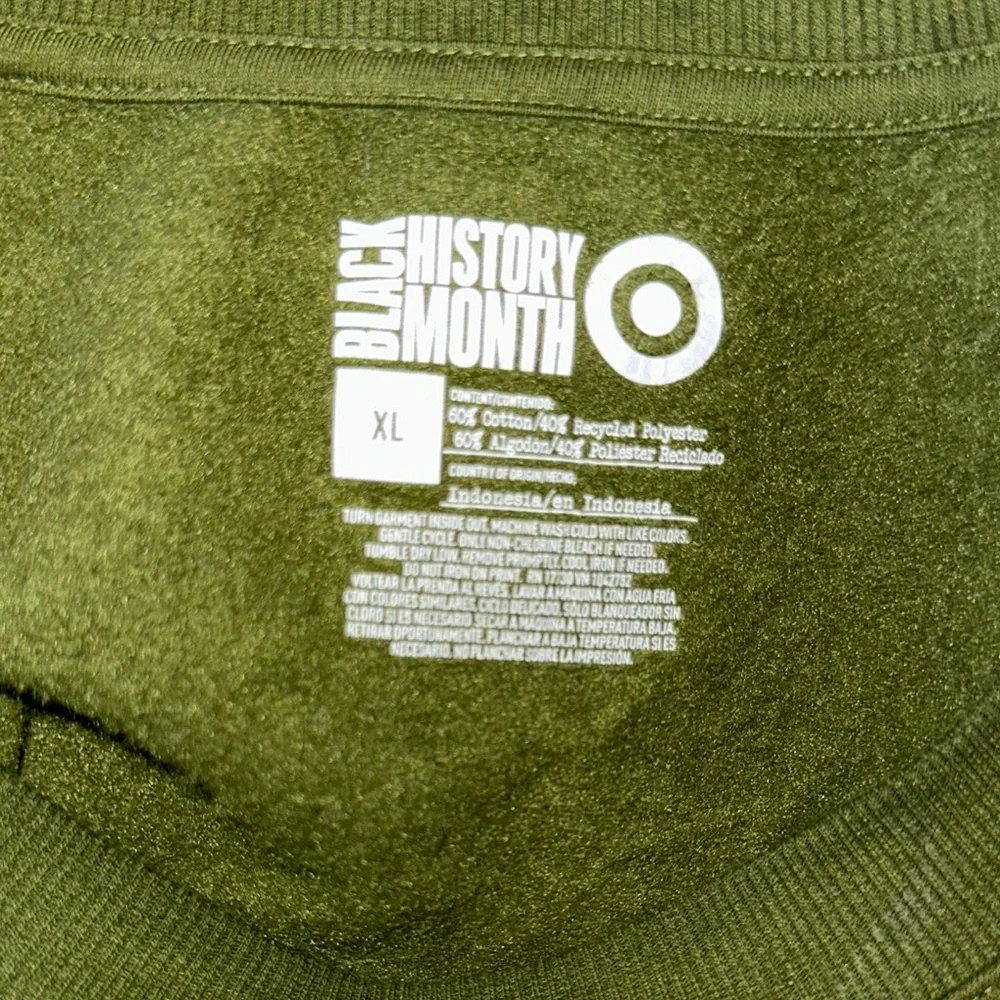 Target Green Crew Neck Sweatshirt with Artistic Design - Picture 3 of 3